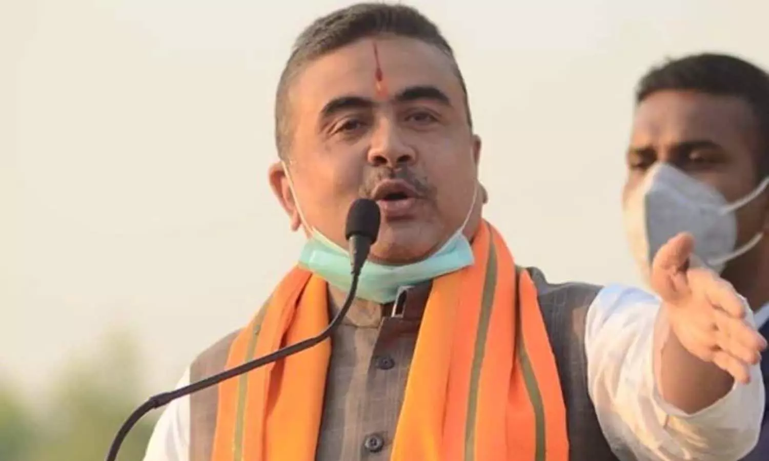 సువేందు అధికారిపై దొంగతనం ఆరోపణలు సువేందు అధికారిపై దొంగతనం ఆరోపణలు