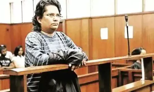 గాంధీజీ మునిమనవరాలికి ఏడేళ్ళ జైలుశిక్ష.. ఎందుకంటే..?