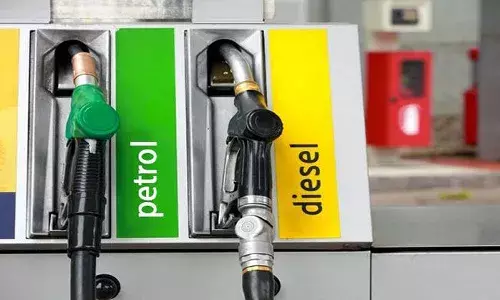 బాదుడే బాదుడు.. మళ్లీ పెరిగిన పెట్రోల్, డీజిల్ ధరలు