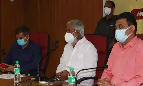 ఇకపై అక్కడి ఆలయాల్లో మహిళా పూజారులు..!