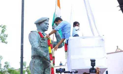 కల్నల్ సంతోష్ బాబు విగ్రహావిష్కరణ