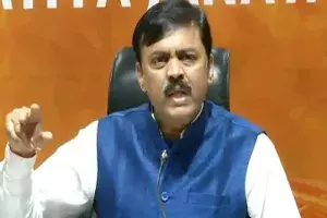 పన్నుల పెంపుకు కూడా ఆ పేర్లు పెట్టుకోండి : జీవీఎల్ సెటైర్లు పన్నుల పెంపుకు కూడా ఆ పేర్లు పెట్టుకోండి : జీవీఎల్ సెటైర్లు