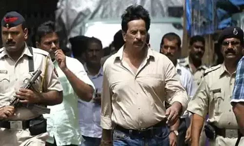 సచిన్ వాజే గురువు ప్రదీప్ శర్మ కూడా అరెస్టు..!