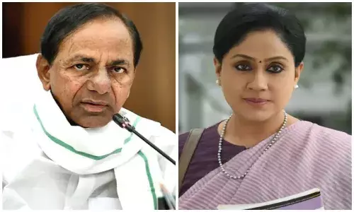 కేసీఆర్ పర్యటనలు ఆప్రకటిత ఎమర్జెన్సీని తలపిస్తున్నాయి