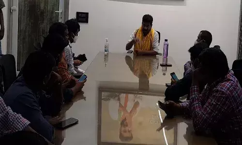 ఆ రోజే బాధ్యతలు తీసుకుంటా.. రేవంత్ కీలక వ్యాఖ్యలు