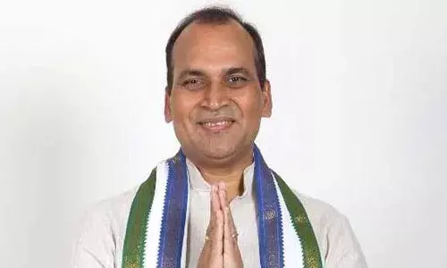 వైసీపీ రాజ్యసభ ఎంపీ అయోధ్య రామిరెడ్డి ఇళ్లు, ఆఫీసుల్లో సోదాలు