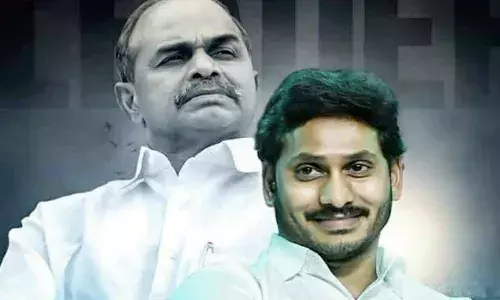 సీఎం జగన్ భావోద్వేగ ట్వీట్.. చెదరని చిరునవ్వే నువు పంచిన ఆయుధం