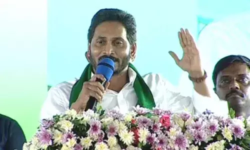 కృష్ణా జలాలపై తొలిసారి బహిరంగంగా వ్యాఖ్యలు చేసిన వైఎస్ జగన్