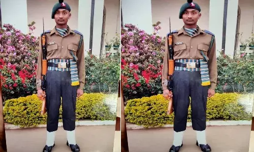 జమ్మూకశ్మీర్లో ఎదురుకాల్పులు.. గుంటూరు జిల్లా జవాను వీరమరణం