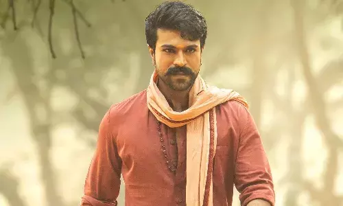 అదిరిపోయేలా సిద్ధ లుక్