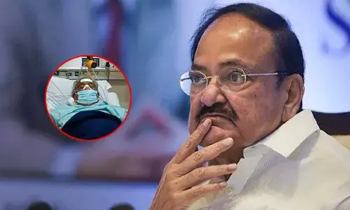 వీహెచ్‌ను పరామర్శించిన‌ ఉపరాష్ట్ర‌ప‌తి వెంకయ్యనాయుడు