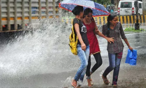 తెలుగు రాష్ట్రాలకు భారీ వర్ష సూచన