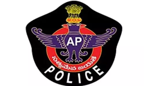 ఏపీలో 13 మంది ఐపీఎస్ల బదిలీ