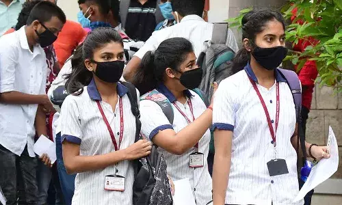 సీబీఎస్ఈ పరీక్షా ఫలితాలు వాయిదా..!