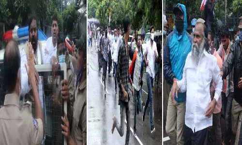 ఉద్రిక్తంగా కాంగ్రెస్ ధర్నా.. అమిత్ షాను మంత్రి పదవి నుంచి తొలగించాలి
