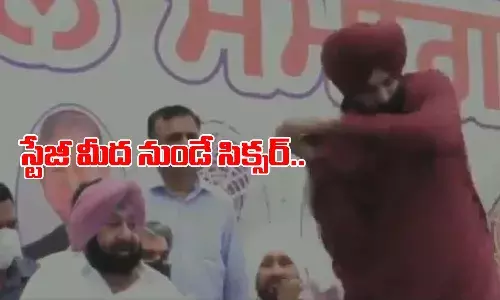 పంతం నెగ్గించుకున్న సిద్ధూ.. స్టేజి మీదే సిక్సర్ కొట్టినట్లుగా..!