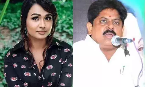మాజీ మంత్రికి నటి చాందిని షాక్.. రూ.10 కోట్ల నష్టపరిహారం కోరిన నటి