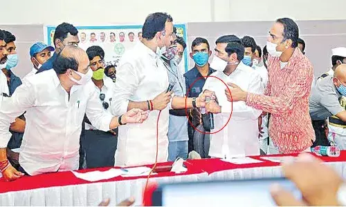 మునుగోడు ఎమ్మెల్యే రాజగోపాల్ రెడ్డిపై కేసు