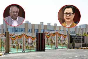 ఏపీ శాసనమండలి రద్దుపై టీడీపీ ఎంపీ ప్రశ్న.. కేంద్రమంత్రి సమాధానం ఏపీ శాసనమండలి రద్దుపై టీడీపీ ఎంపీ ప్రశ్న.. కేంద్రమంత్రి సమాధానం