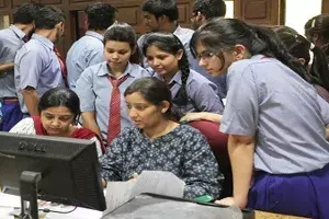 సీబీఎస్ఈ ఫలితాలు విడుదల.. రిజల్ట్ ఇలా చూసుకోండి సీబీఎస్ఈ ఫలితాలు విడుదల.. రిజల్ట్ ఇలా చూసుకోండి