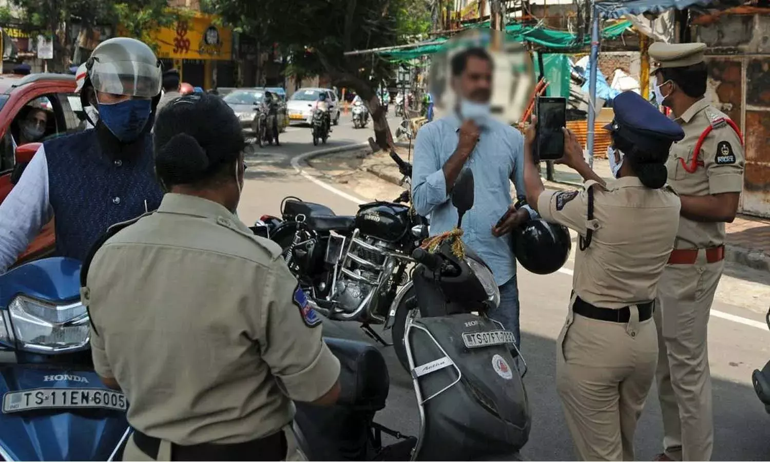 వాహనదారులు ఇకపై చలానాలు ఒక్కటి ఉన్నా టెన్షన్ పడాల్సిందే