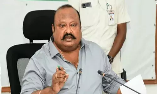 బీజేపీ నేతపై పోలీసులకు ఫిర్యాదు చేసిన మంత్రి గంగుల