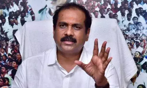 బాబు పోరాటం స్టేట్ ప్రయోజనాల కోసం కాదు.. రియల్ ఎస్టేట్ ప్రయోజనాల కోసమే..
