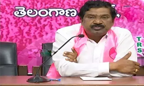 అది వంద శాతం ఫేక్ న్యూస్ : జీవితాంతం టీఆర్ఎస్ లోనే ఉంటా..