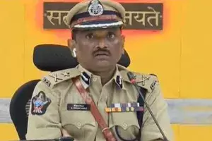 ఛార్జర్ వైర్ తో రాహుల్ ని హత్య చేశారు : సీపీ శ్రీనివాసులు ఛార్జర్ వైర్ తో రాహుల్ ని హత్య చేశారు : సీపీ శ్రీనివాసులు