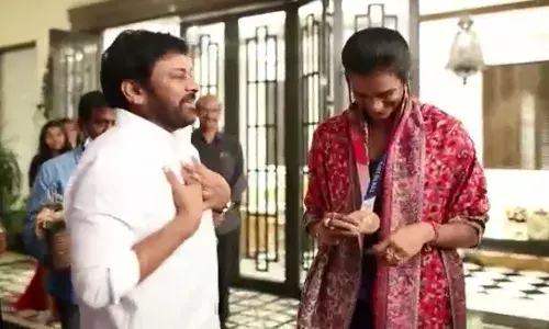 సింధుని సత్కరించిన చిరంజీవి