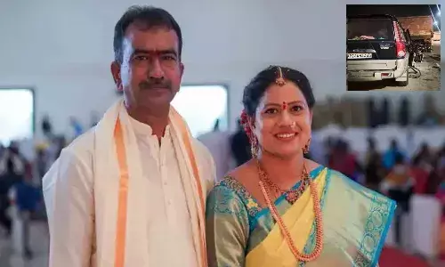 ఔటర్ రింగ్రోడ్డు పై ప్రమాదం.. ఎంపీటీసీ దంపతుల దుర్మరణం
