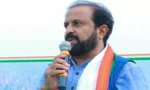 వెళ్లాలనుకుంటే వెళ్ళండి.. వెన్నుపోటు పొడవద్దు : మధుయాష్కీ సంచలన వ్యాఖ్యలు