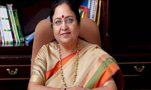 ఇంకా రెండేళ్ల పదవీ కాలం ఉన్నా.. రాజీనామా చేసిన గవర్నర్