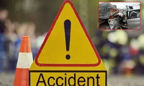 తూర్పుగోదావరి జిల్లాలో రోడ్డు ప్రమాదం.. ఇద్దరు మృతి