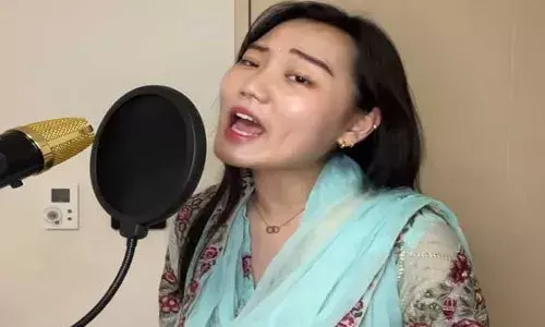 వైరల్: కొరియన్ యువతి నోట తెలుగు పాట.. లక్షల్లో వ్యూస్