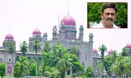 రఘురామరాజు పిటిషన్ను కొట్టేసిన హైకోర్టు.. జగన్, విజయసాయి బెయిల్ రద్దు పిటిషన్ల బదిలీకి నిరాకరణ