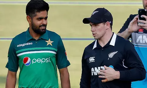 టాస్ కు ముందు పాక్ తో సిరీస్ రద్దు చేసుకుని వెళ్ళిపోయిన కివీస్