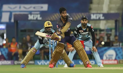 బెంగళూరు ఢమాల్.. కోల్కతా ధనాధన్ షో