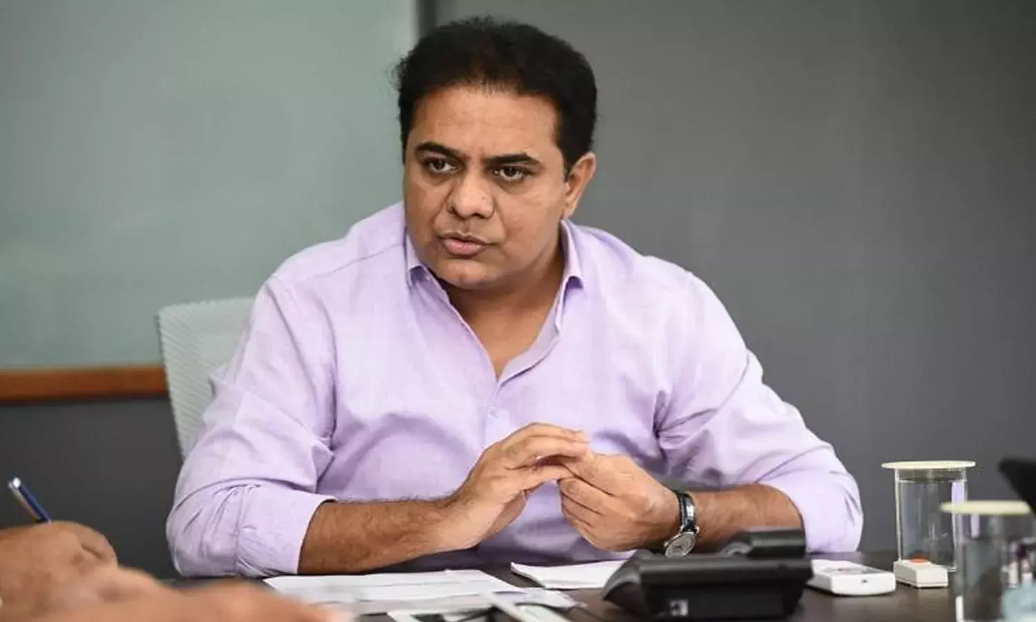కంటోన్మెంట్‌ విలీనంపై మీరేమంటారు మంత్రి కేటీఆర్ ట్వీట్‌