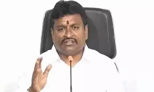 మాదకద్రవ్యాలు అంటూ పిచ్చి ప్రేలాపనలు పేలుతున్నారు