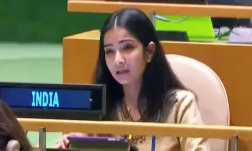 శివంగిలా పాక్ కు అదిరిపోయే సమాధానం ఇచ్చిన స్నేహ దూబే
