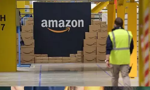 అమెజాన్ కంపెనీపై నిప్పులు చెరిగిన ఆర్ఎస్ఎస్