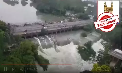 FactCheck : ట్యాంక్ బండ్ లో నుండి నీరు పొంగి పొర్లుతూ ఉన్నాయా..?