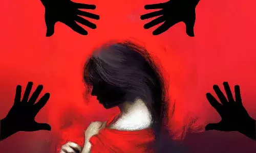 నిజామాబాద్ ఆస్పత్రి గదిలో గ్యాంగ్ రేప్