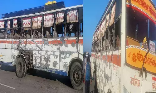 ఘోర రోడ్డు ప్రమాదం.. బస్సు, ట్రక్కు ఢీ.. ఏడుగురు దుర్మరణం