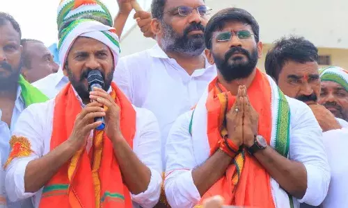హుజురాబాద్ ఉపఎన్నిక : నామినేషన్ దాఖలు చేసిన కాంగ్రెస్ అభ్యర్థి
