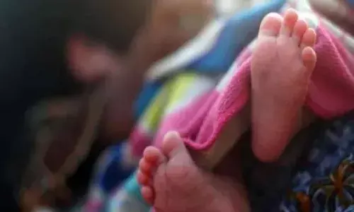 గుంటూరు జీజీహెచ్‌లో పసికందు అదృశ్యం.. శిశువును సంచిలో పెట్టి..