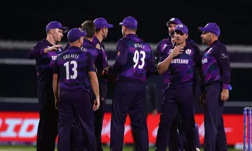 బంగ్లాదేశ్ కు భారీ షాకిచ్చిన స్కాట్లాండ్