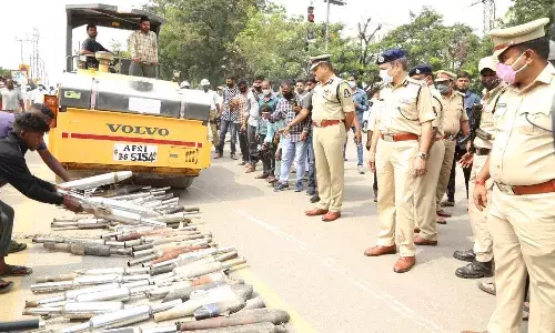 సైలెన్స్ అయిన డుగ్గు డుగ్గు డుగ్గు బండ్లు