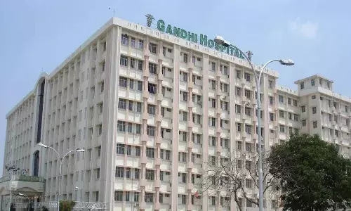 గాంధీ ఆస్పత్రిలో అగ్నిప్రమాదం